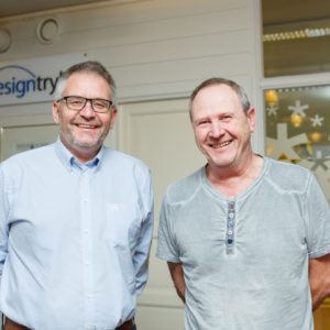 Daglig leder i Fagtrykk Ole Strand og Tor Egil Dagsvik, tidligere daglig leder for DesignTrykk på Steinkjer. Foto